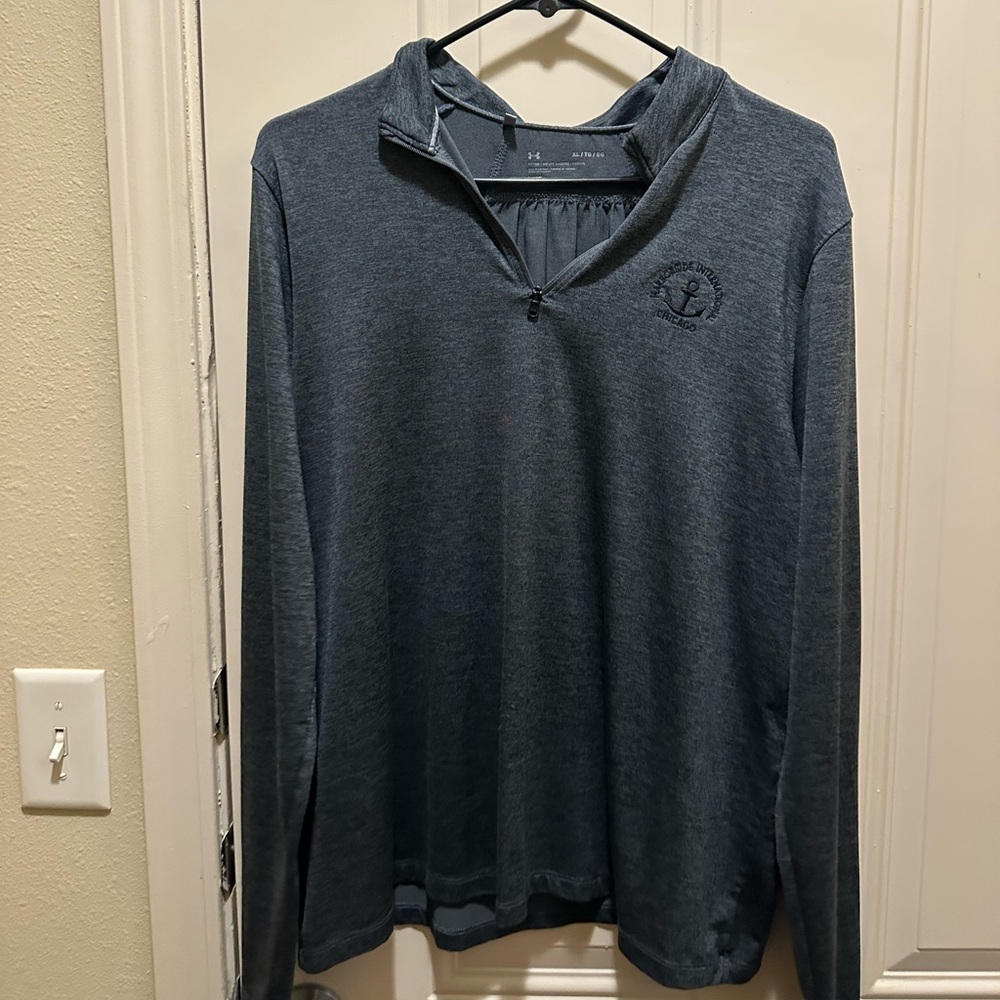 Under Armour Gray Fitted Pullover - image 1